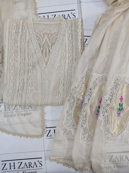 Ivory Cutwork Silk Applique 2pc