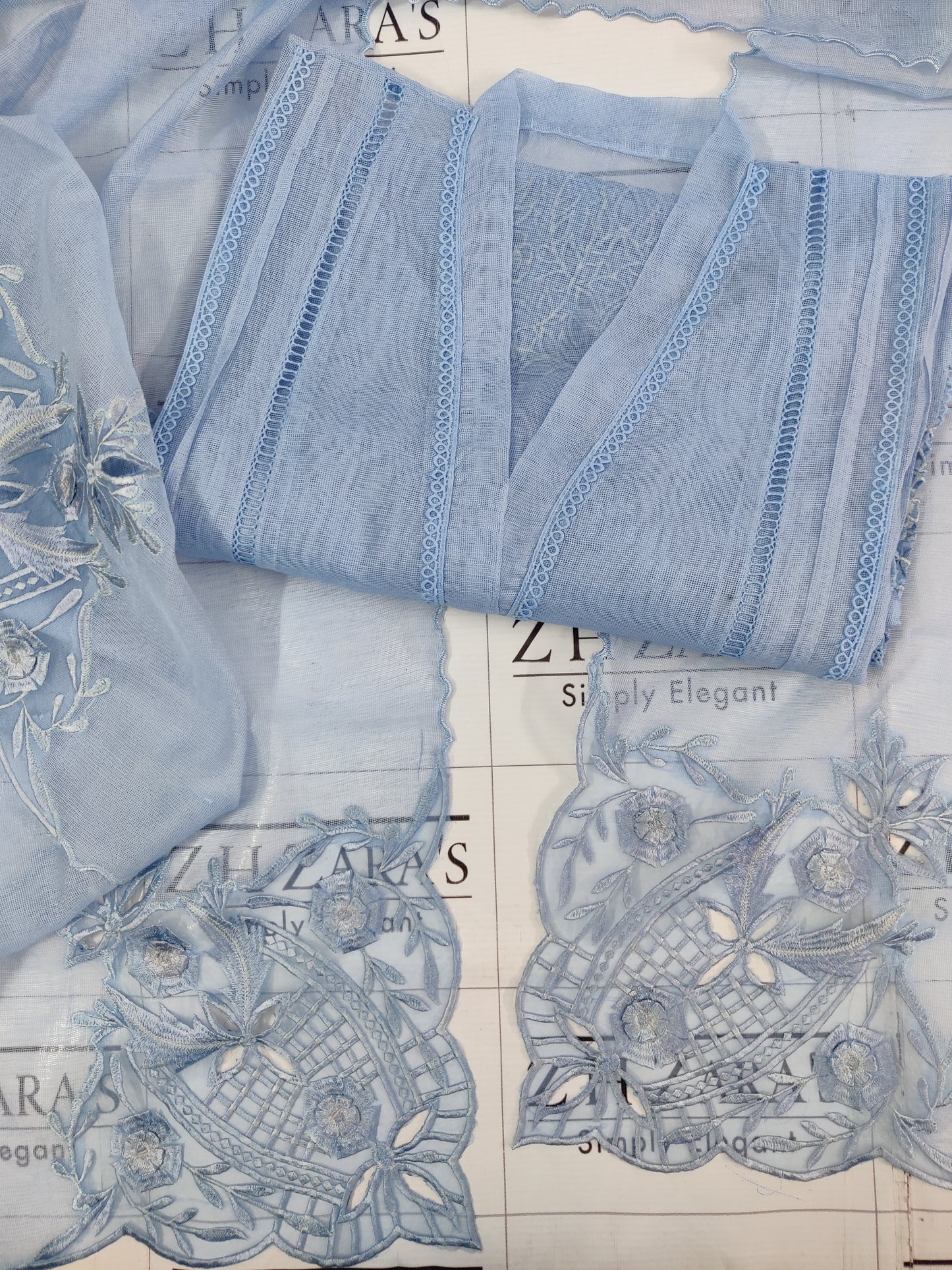 3d Cutwork Daman Ice Blue 2pc