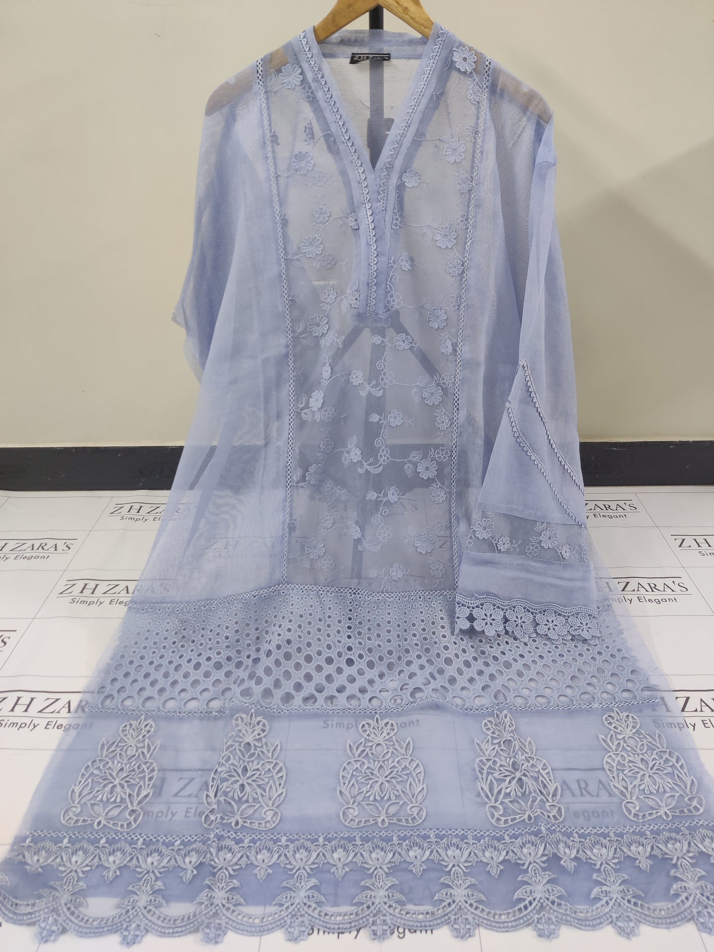 Cutwork Daman Ice Blue 2pc