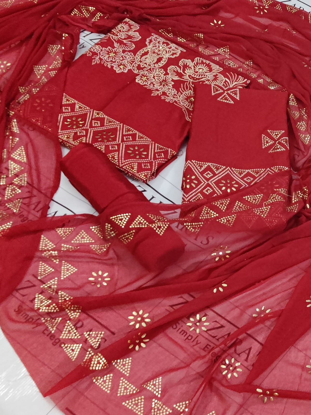 Red Mukesh 3pc